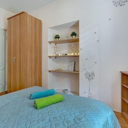 Private Entrance-2 Rooms-Old Town- Free Parking Vilnius Exterior photo